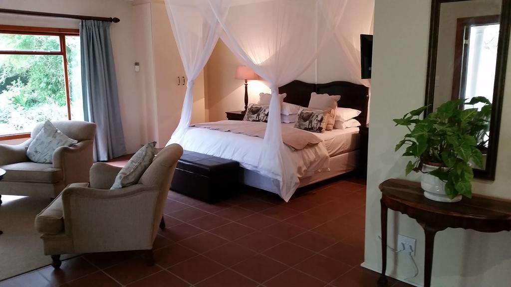 Umlambo River Lodge Kirkwood Eksteriør billede