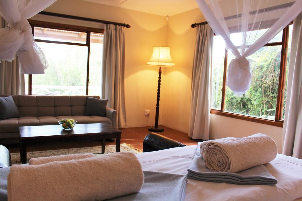 Umlambo River Lodge Kirkwood Eksteriør billede