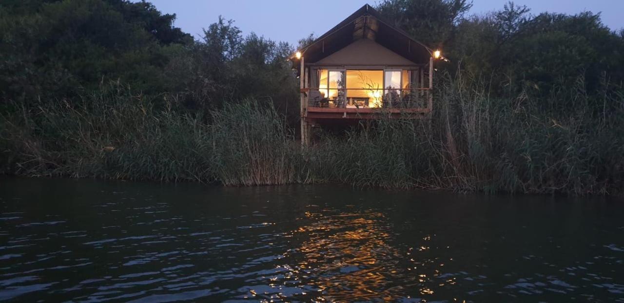 Umlambo River Lodge Kirkwood Eksteriør billede